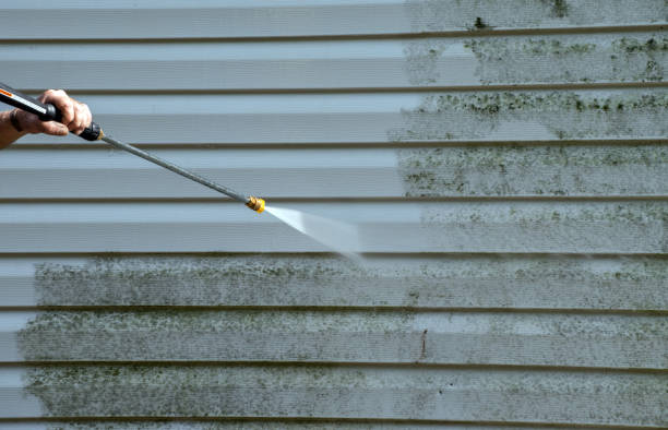 Best Pool Deck Cleaning  in Tracyton, WA